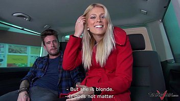 Stupid Takevan Blondie rocks after shopping take quick fuck and home to husband