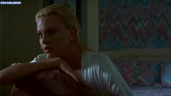 Celeb Charlize Theron - 2 Days in the Valley Sexy [HD]